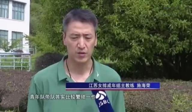 在后面享受的老婆